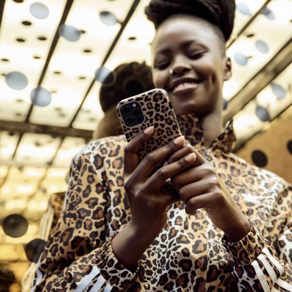 Richmond & Finch Freedom Series One-Piece Apple Iphone 13 Pro Soft Leopard - Afbeelding 8
